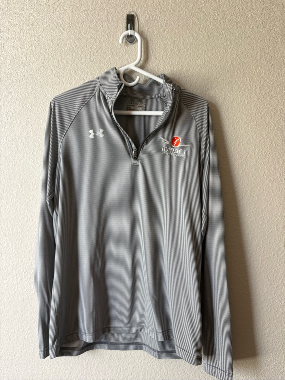 Under Armour Men’s Light Gray Quarter-Zip Performance Pullover